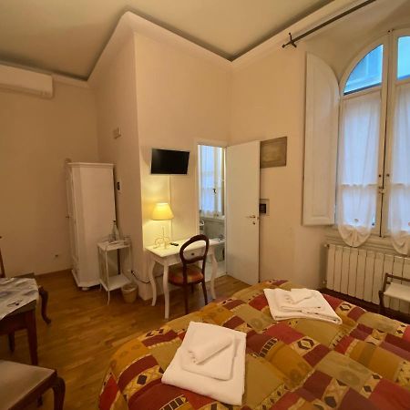 Bed and Breakfast Relais Del Duomo Florencia Exterior foto