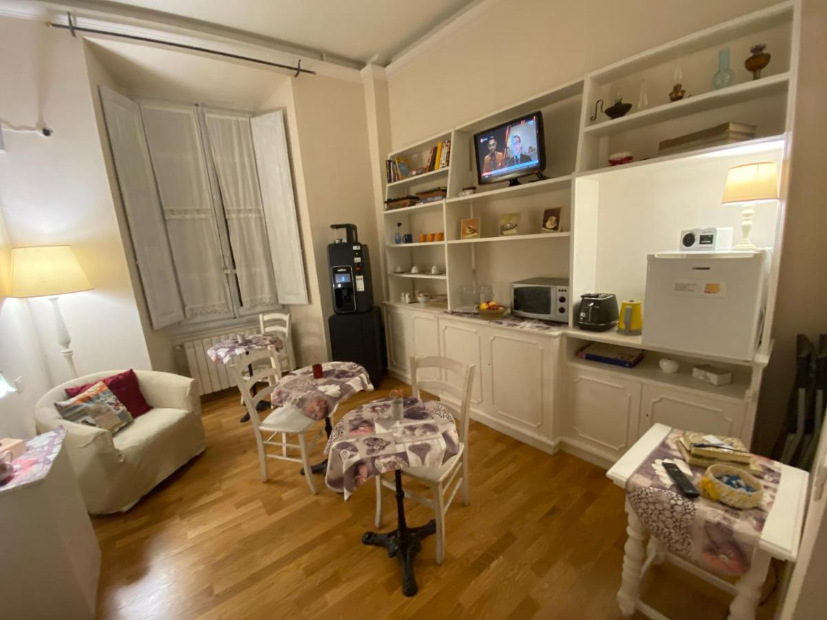 Bed and Breakfast Relais Del Duomo Florencia Exterior foto