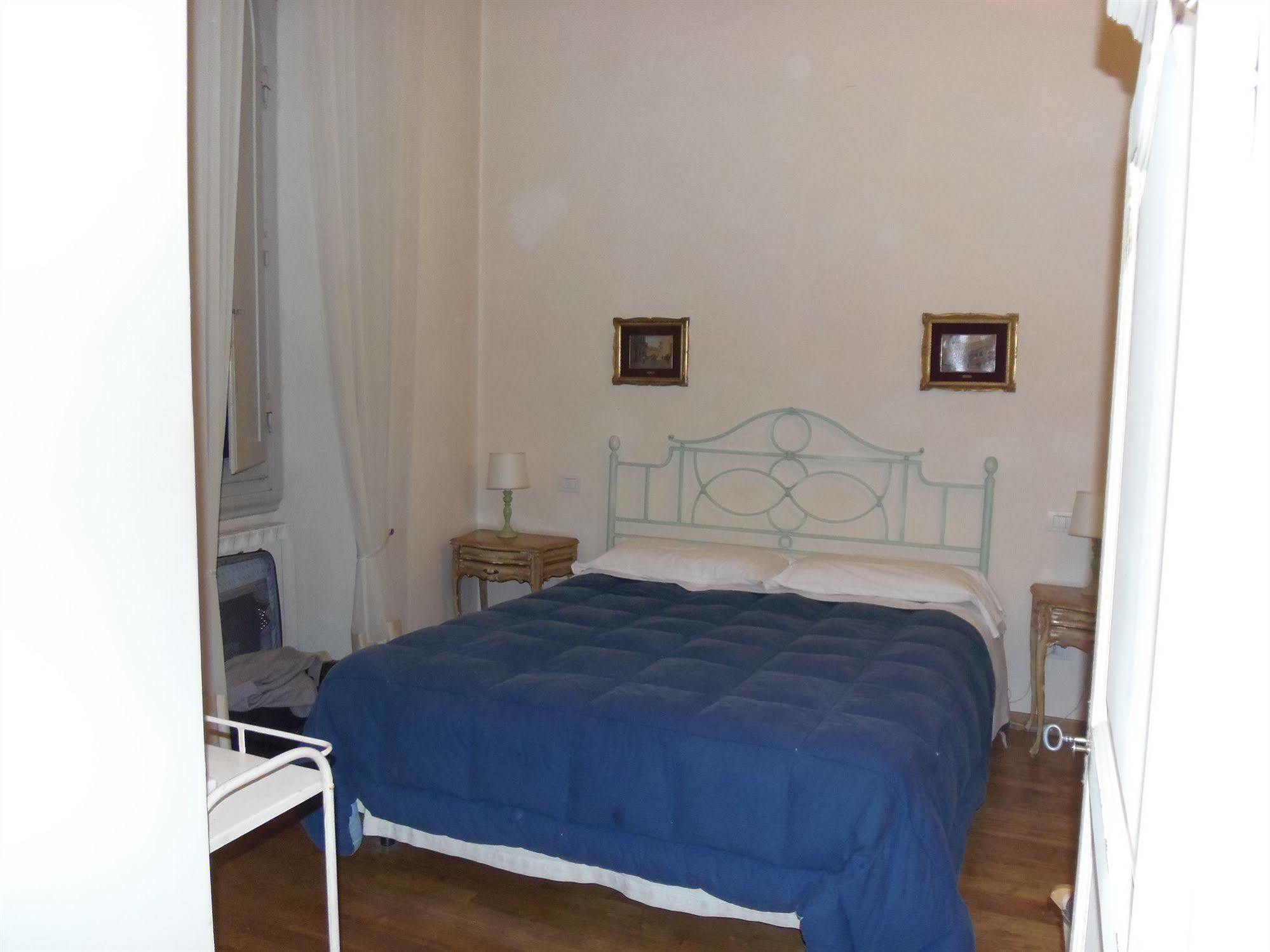 Bed and Breakfast Relais Del Duomo Florencia Exterior foto