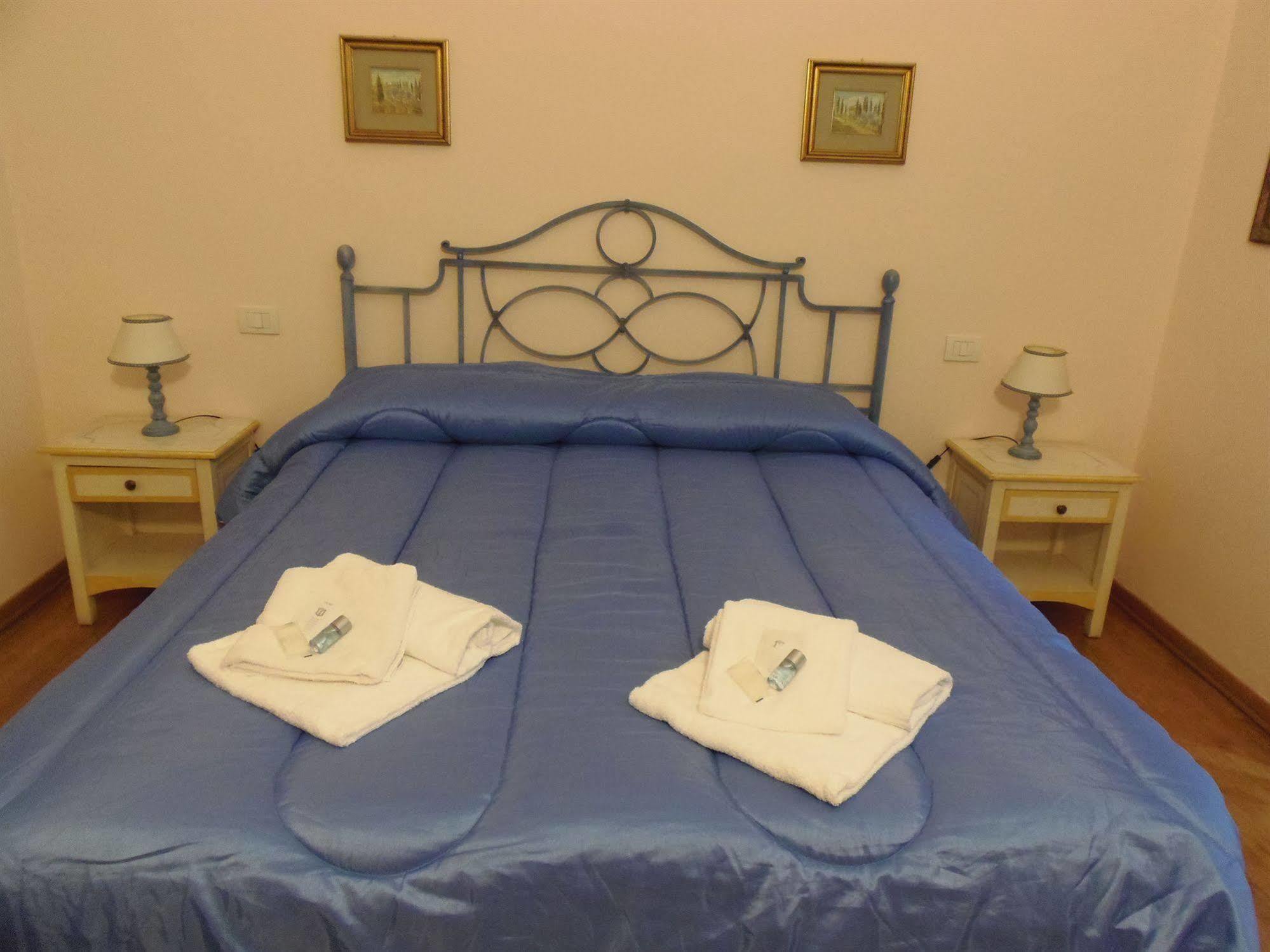Bed and Breakfast Relais Del Duomo Florencia Exterior foto