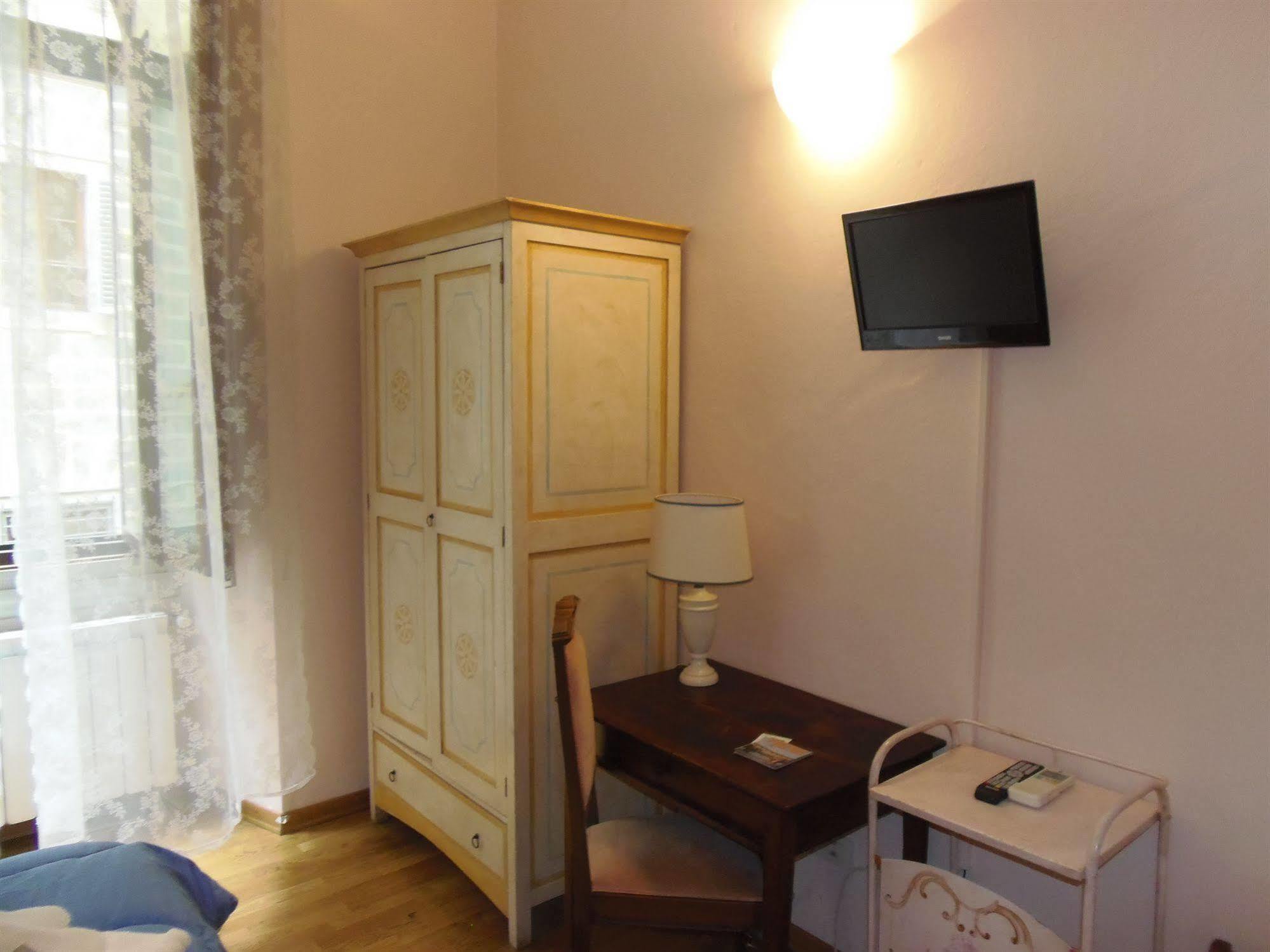 Bed and Breakfast Relais Del Duomo Florencia Exterior foto