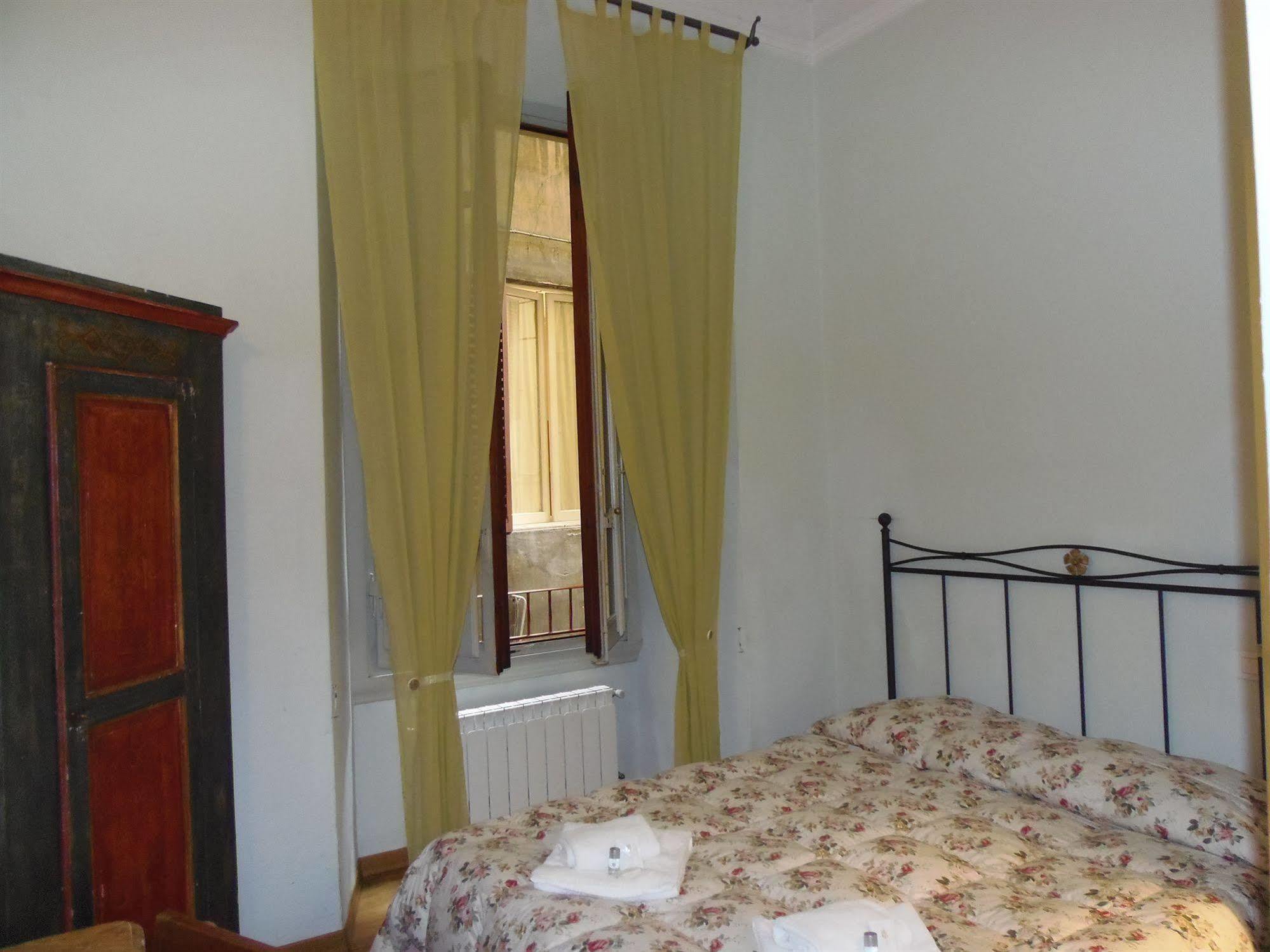 Bed and Breakfast Relais Del Duomo Florencia Exterior foto